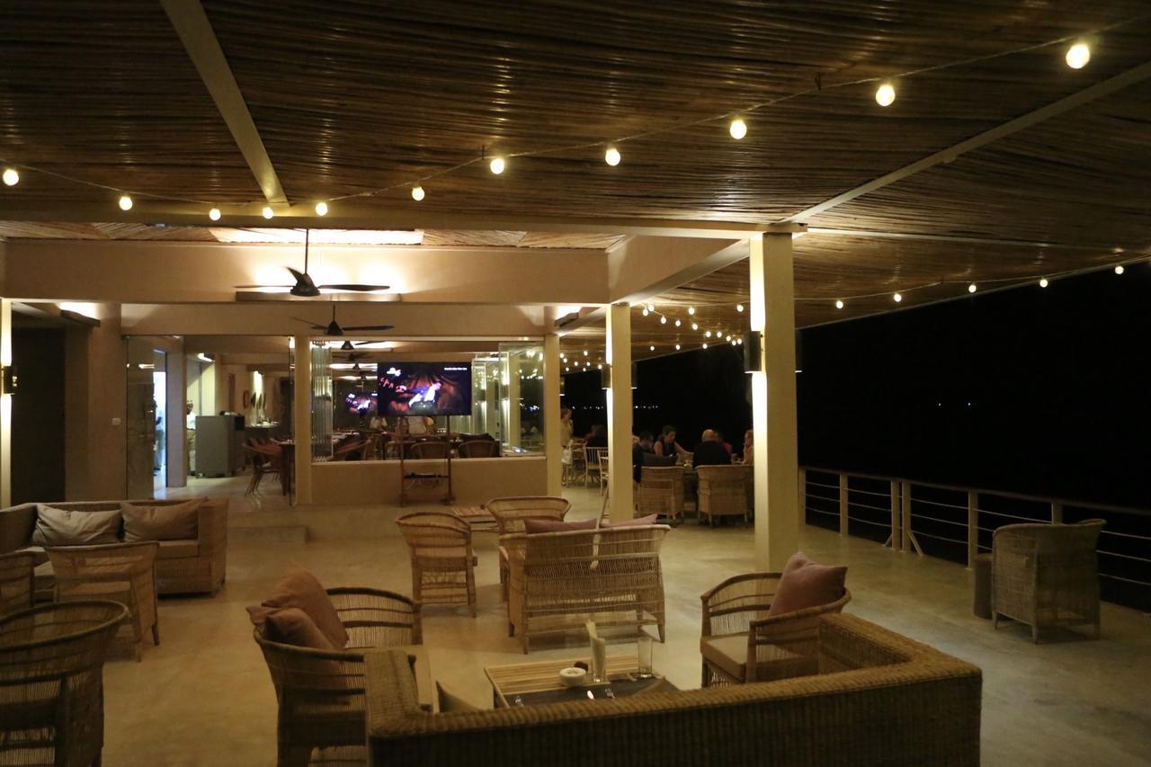 Kirimizi Hotel & Restaurante Pemba Exterior photo